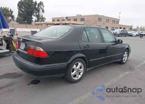 2001 Saab 9-5 Se z USA, uszkodzony, nr VIN YS3EF48Z713017031